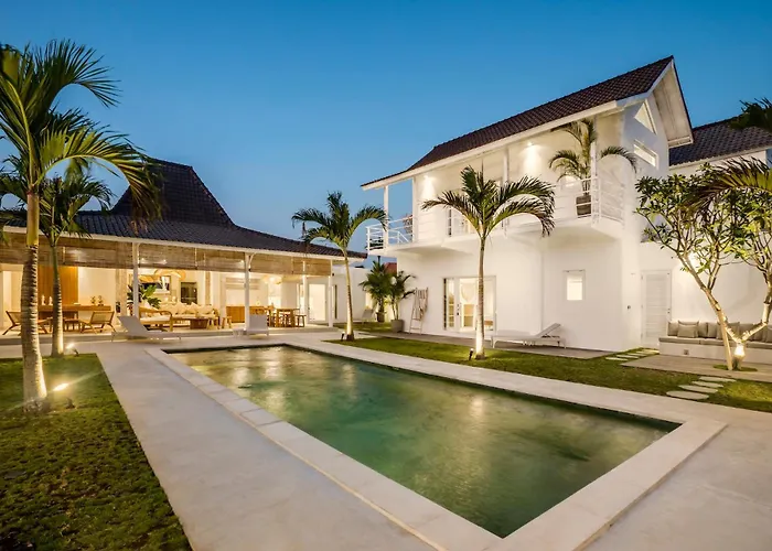 Surga Julie By Alfred In Bali